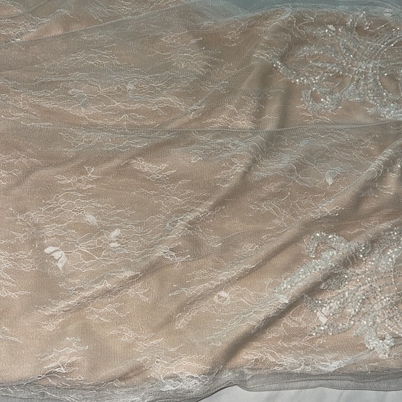 Wedding dress! Best offer will be accepted - Picture 10 of 10